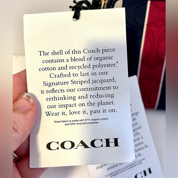 Coach NWT Tricolor Red White and Blue Signature Jacquard Zip Clutch Wristlet - Picture 5 of 9